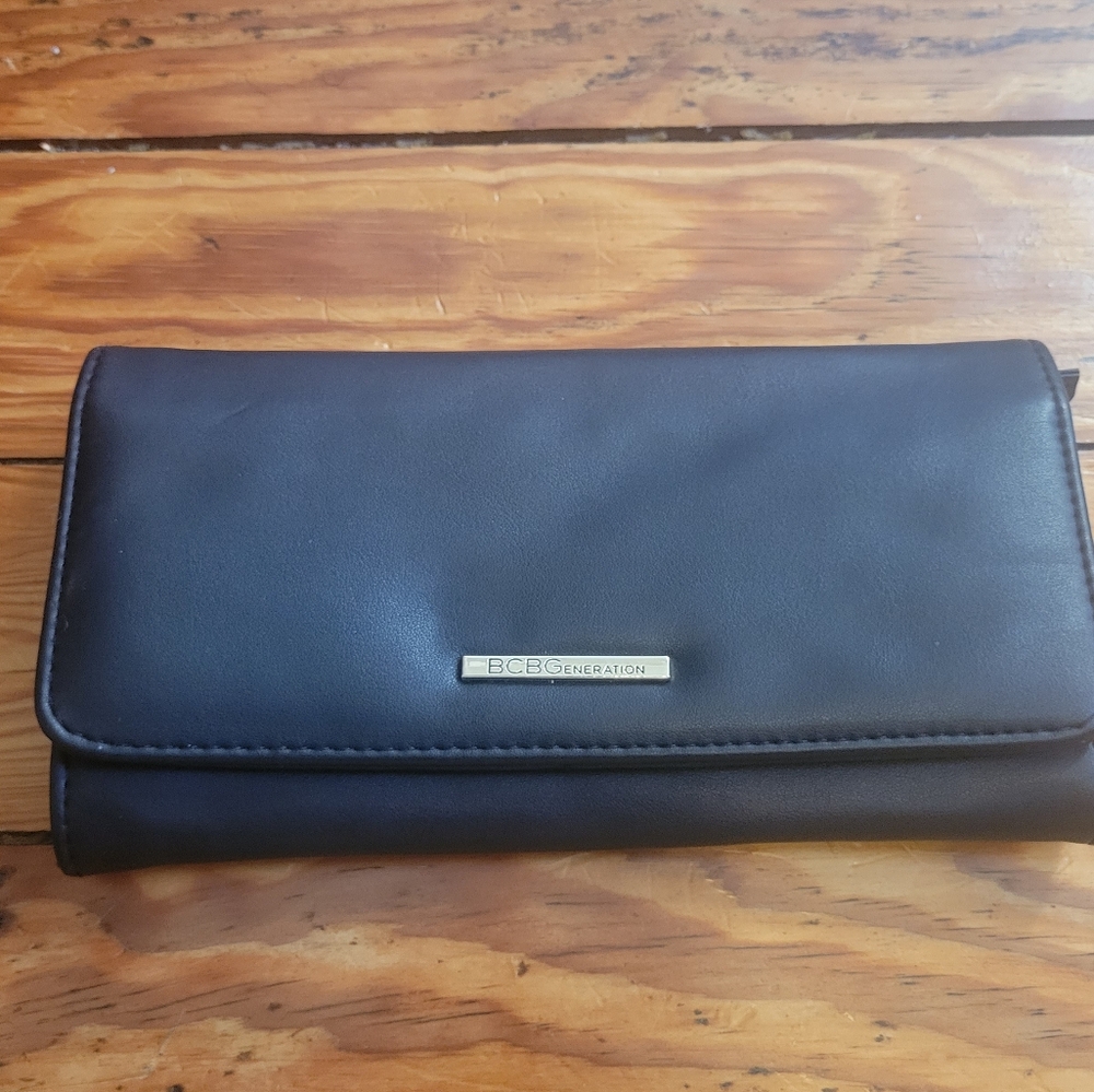 BCBG Generation Wallet